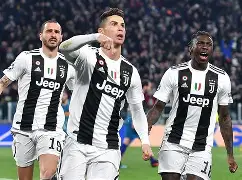 关于尤文图斯击败对手，积分逐渐赶上领头羊的信息