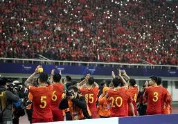 关于亚洲足球盛事精彩上演:球员斗志昂扬的信息 关于亚洲足球盛事精彩上演:球员斗志昂扬的信息