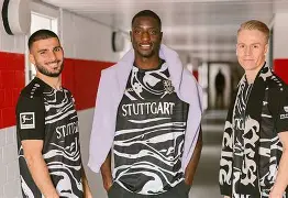 斯图加特猎鹰队实力碾压对手再获连胜的简单介绍