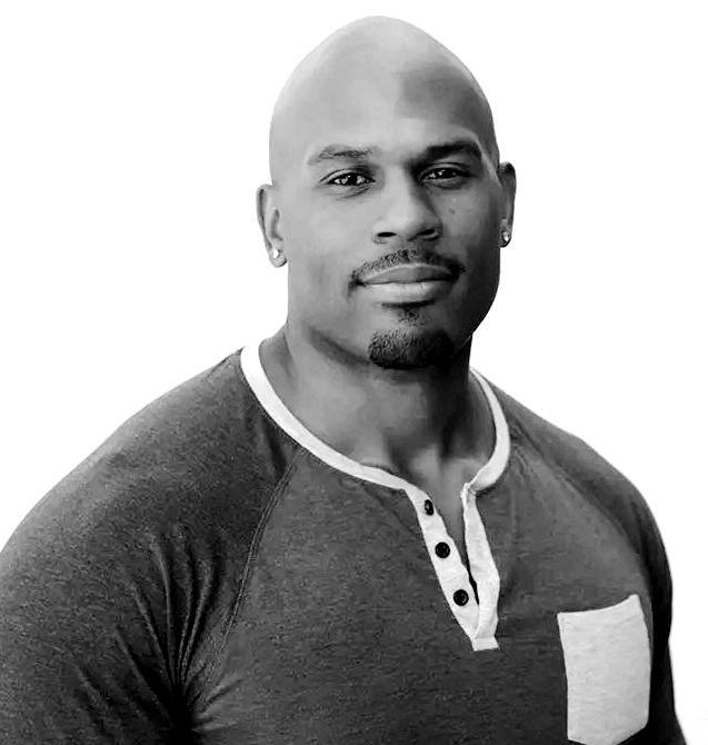 九州官方网站-传奇巨星复出助阵，球场注定风云激荡